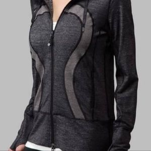 Lululemon Stride jacket with hood. Size 6.